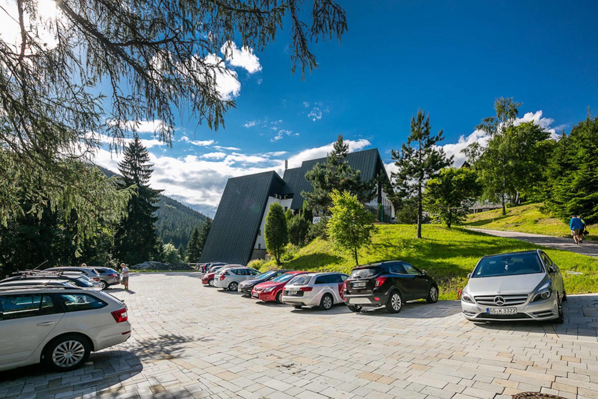 Pytloun Wellness Hotel Harrachov Extérieur photo